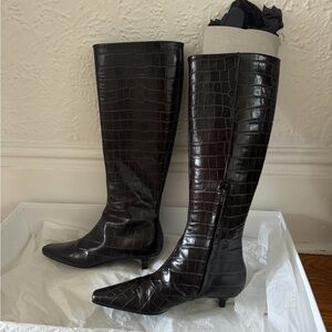 Toteme slim Knee-High Croc-Embossed Pointed Toe Boots - Dark Brown